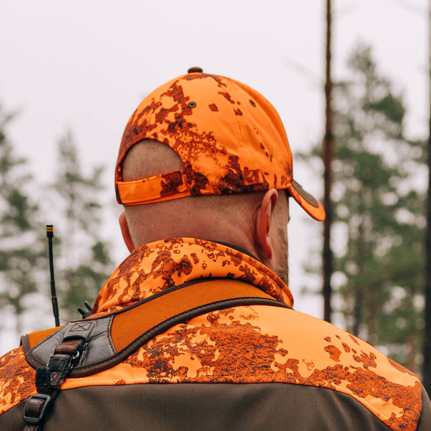 Pinewood Camou Two Colour Cap (Blaze)