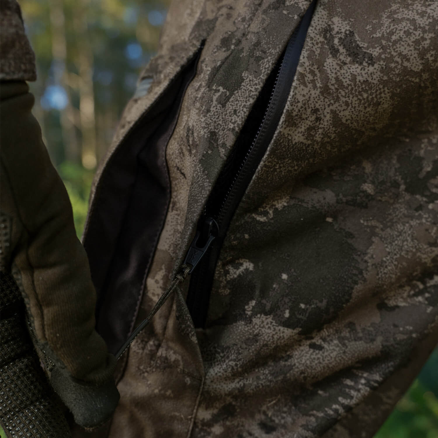  Härkila Forest Hunter GTX Camo hunting trousers