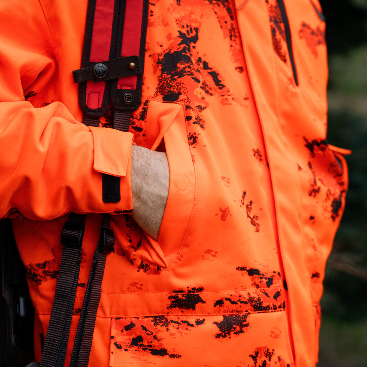 Härkila Drückjagdjacke Wildboar Pro Blaze Camo HWS Insulated